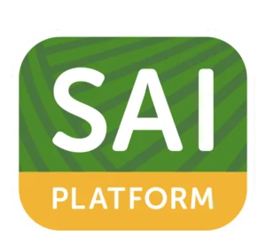 Logo de la SAI Platform (Sustainable Agriculture Initiative) : rectangle arrondi bicolore avec la partie supérieure vert rayé portant les lettres blanches « SAI » et une bande inférieure jaune affichant le mot « PLATFORM » en blanc.